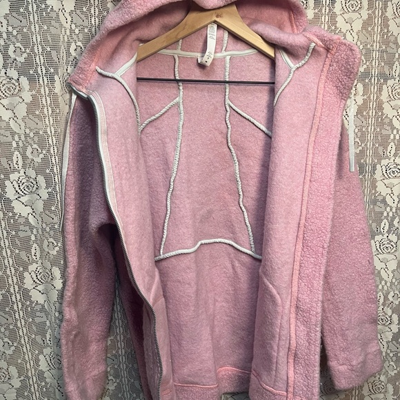 Lululemon So Sherpa Teddy Hooded Zip-up - Picture 13 of 16
